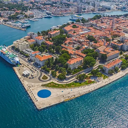 Hébergement de vacances 5239-1 In Privlaka (Zadar)